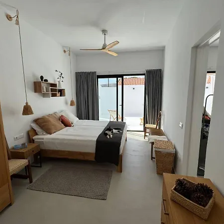 Casitas Santa Rita - Peaceful Boutique Stay In North Lanzarote شقة