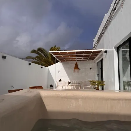 Casitas Santa Rita - Peaceful Boutique Stay In North Lanzarote *